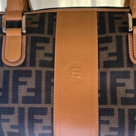 Fendi Bag - Vintage - Picture 9 of 12